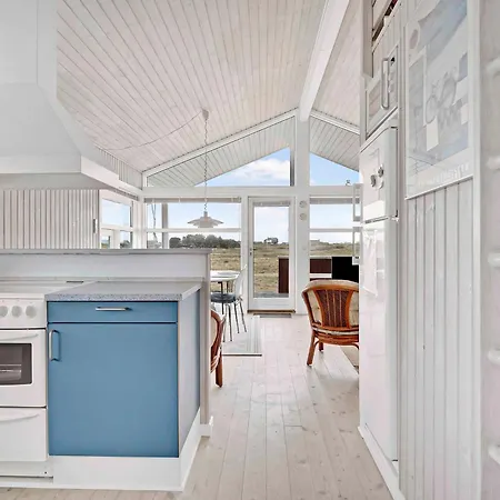 House On Near The Sea *