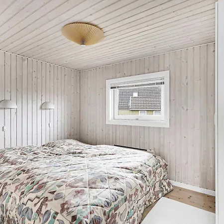 House On Near The Sea Holiday home